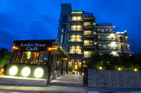  Hotel Lake Star  Покхара